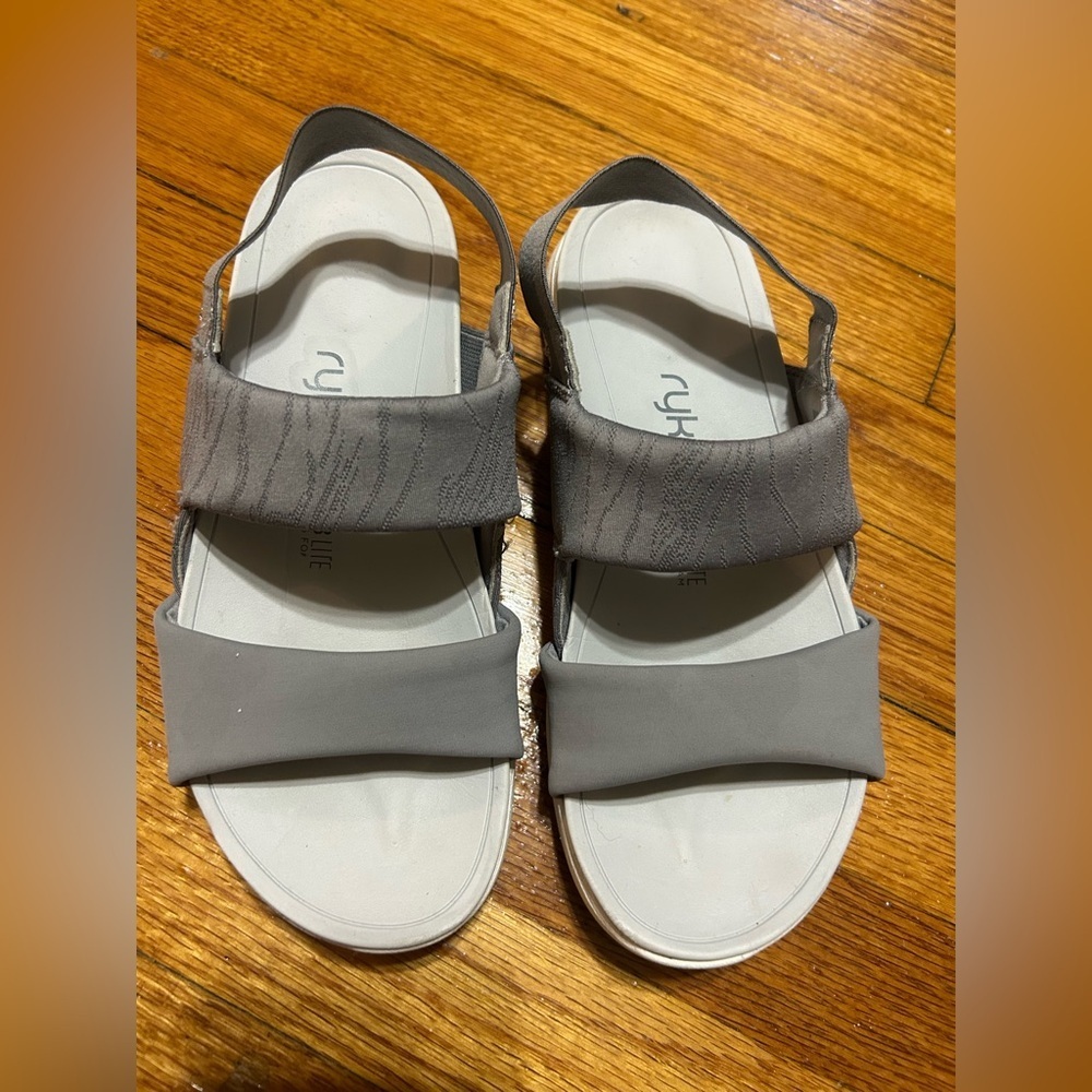Ryka Sandal Womens Size 7.5 Trance Re-Zorb Lite Frost Grey Comfort Sport Sandal